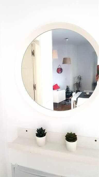 Ferienwohnung Aym Places Buen Viaje Parking Incluido Sevilla Exterior foto